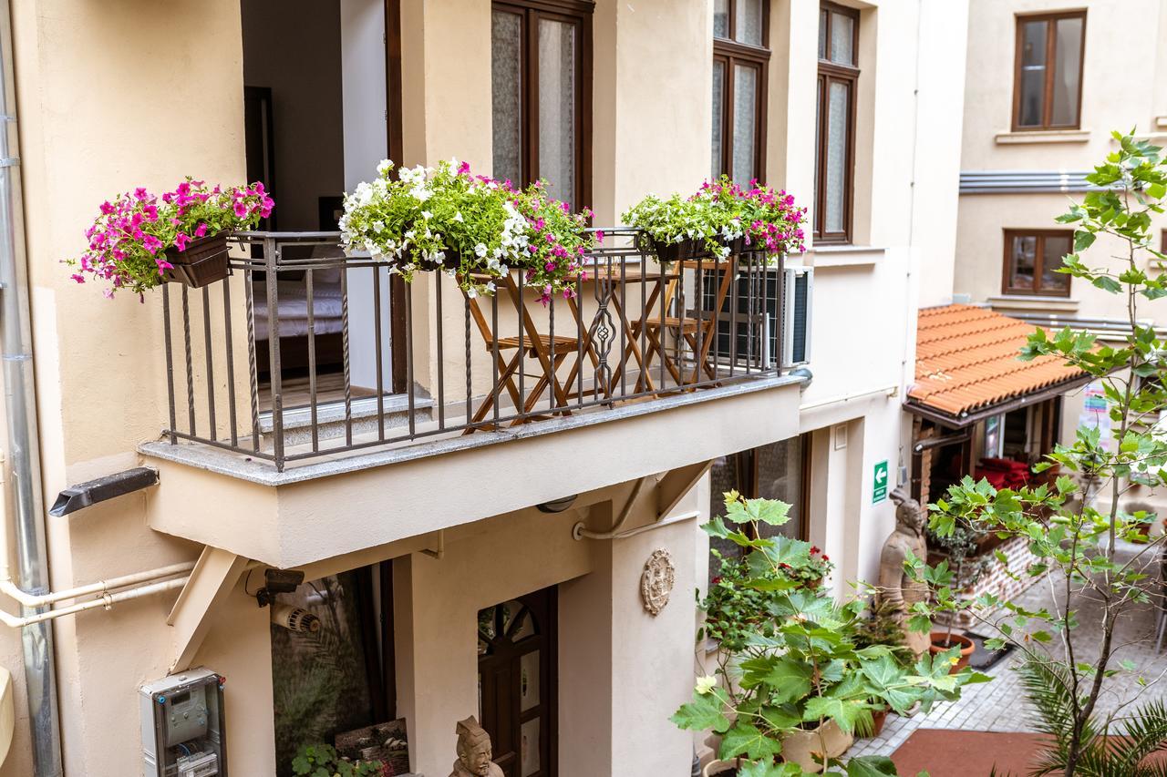 Aparthotel Bucharest Boutique By Jullie Exterior foto