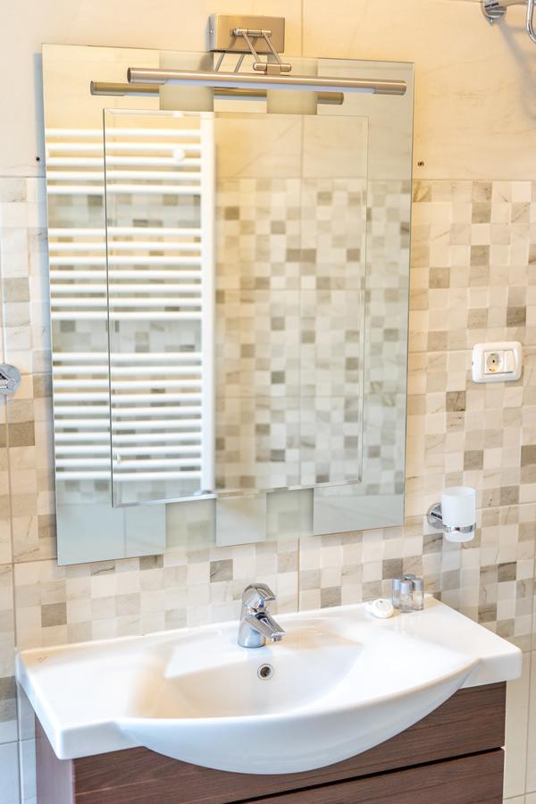 Aparthotel Bucharest Boutique By Jullie Exterior foto