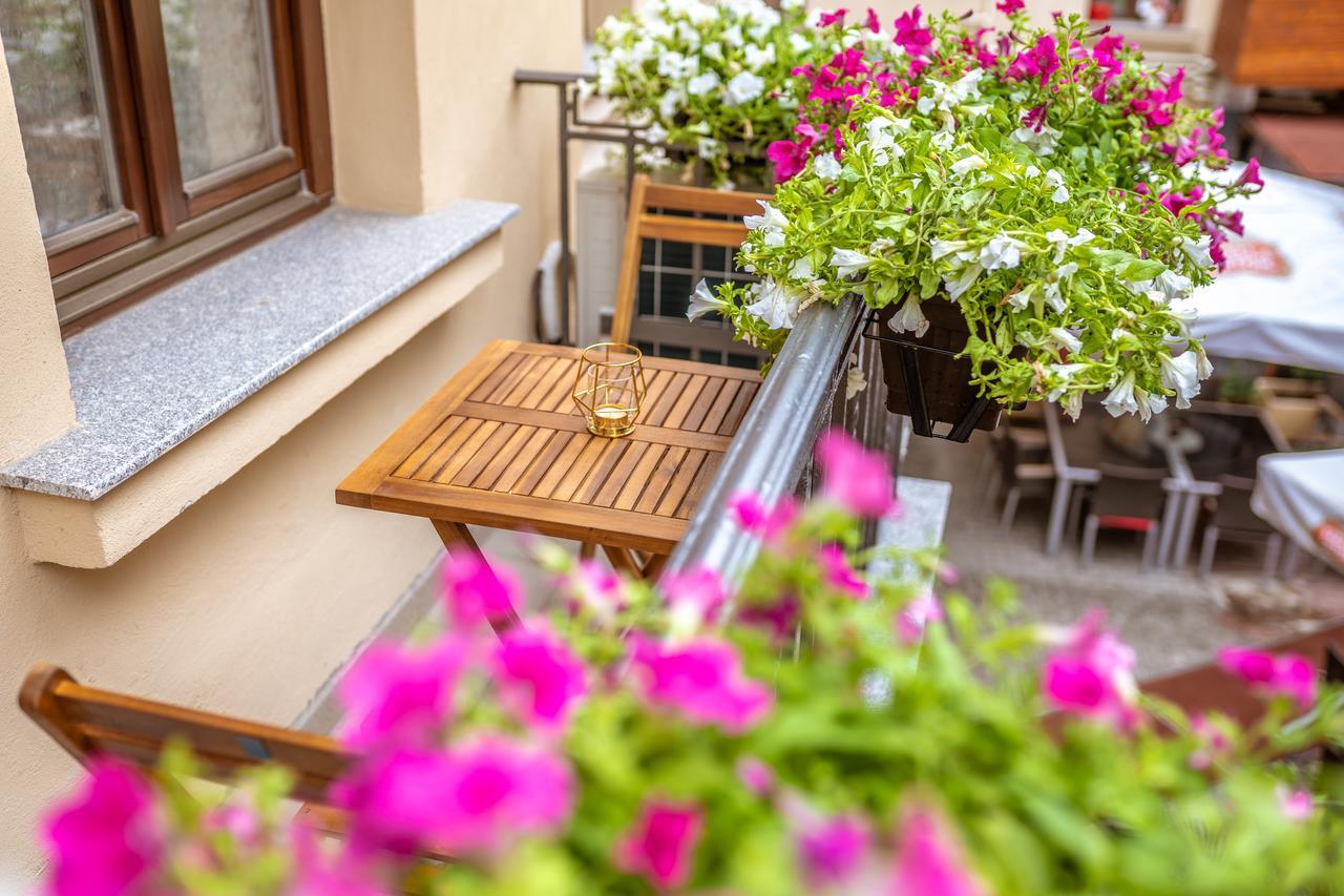 Aparthotel Bucharest Boutique By Jullie Exterior foto