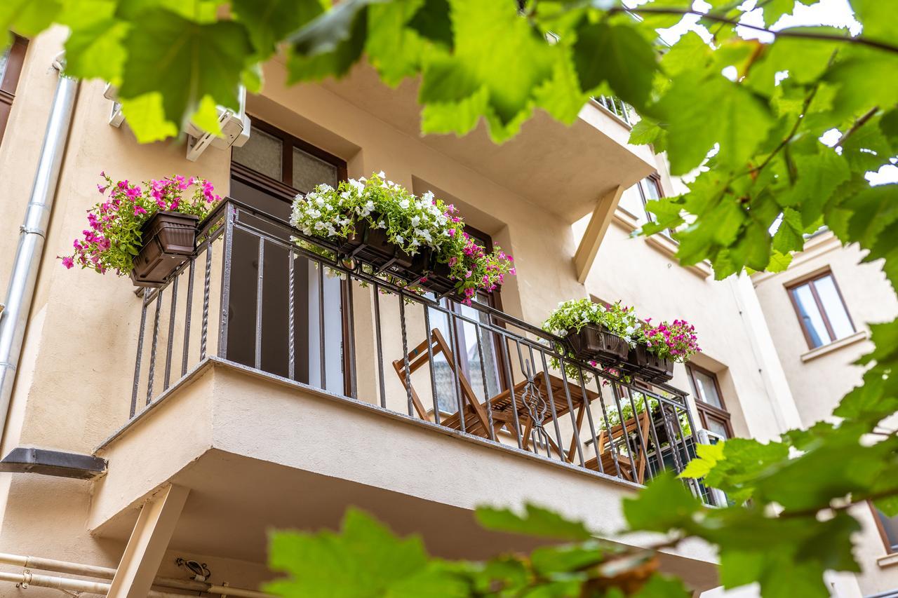 Aparthotel Bucharest Boutique By Jullie Exterior foto